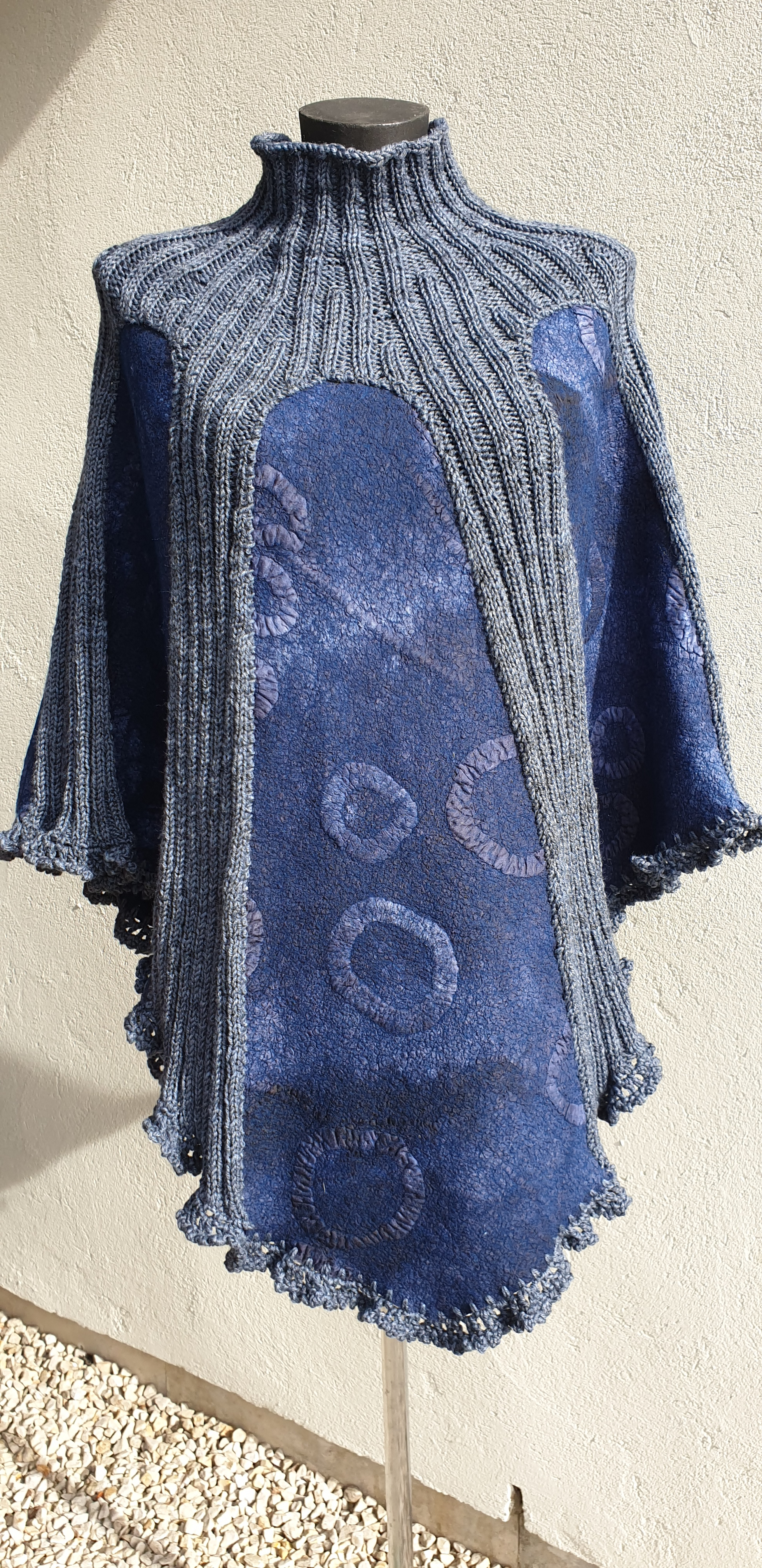 Blå poncho